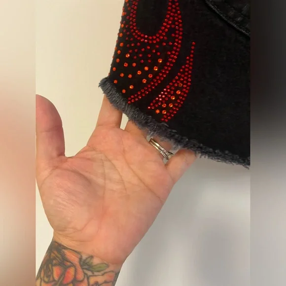 Carmar black denim Beatrice skirt with rhinestone flames Size 27 Goth, Grunge, - Picture 6 of 8